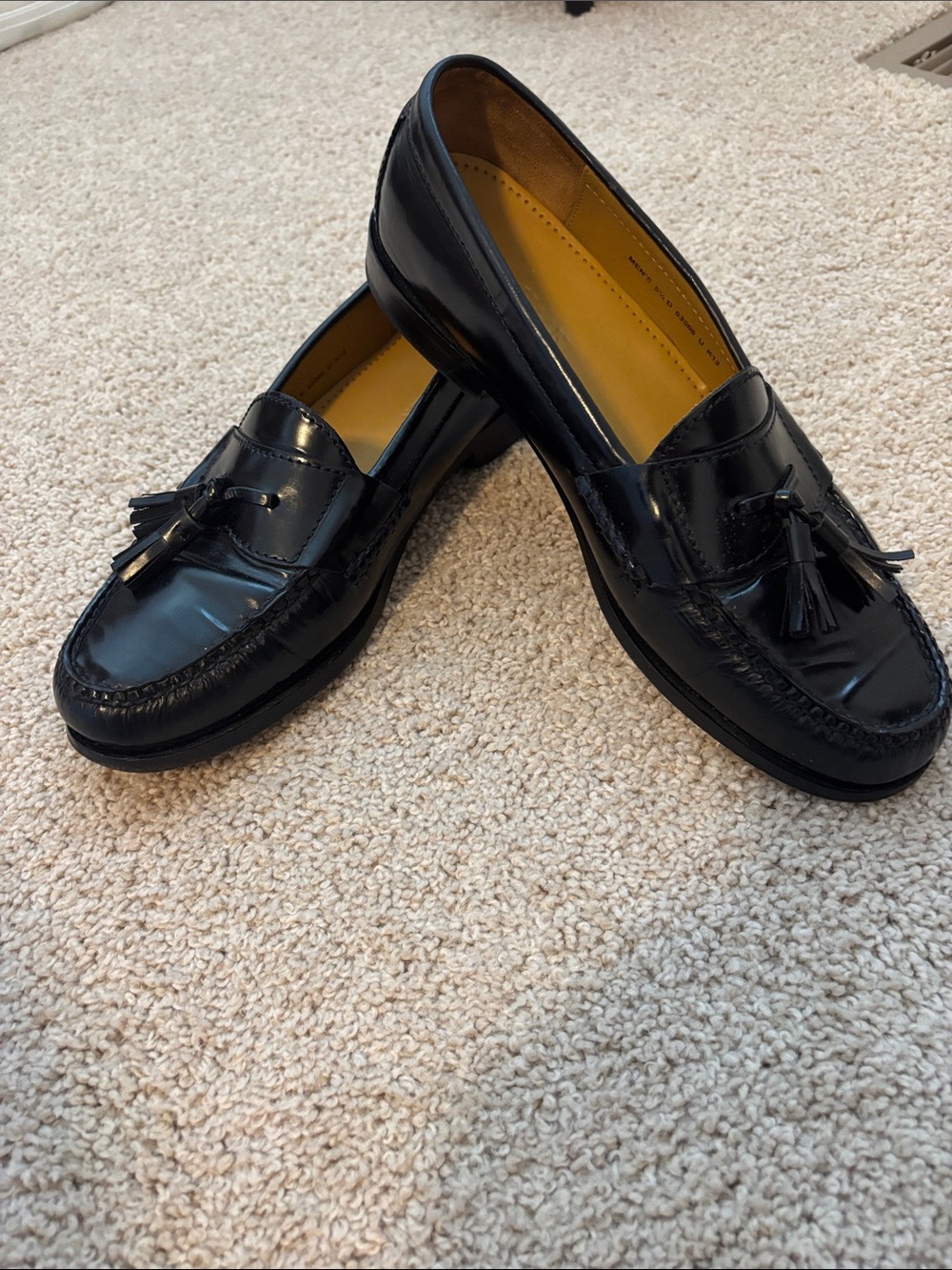 Cole Haan Black Tassel Penny Loafers - Classic Slip-On Style size 9.5 D wide